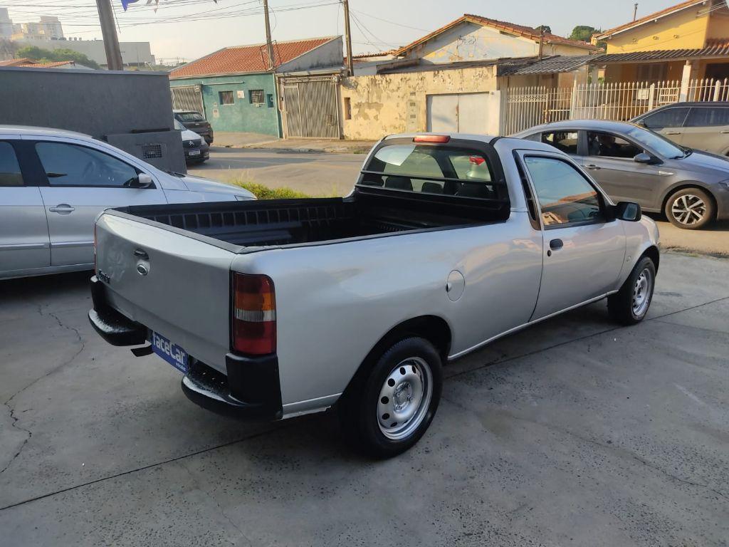 FORD Courier - Foto