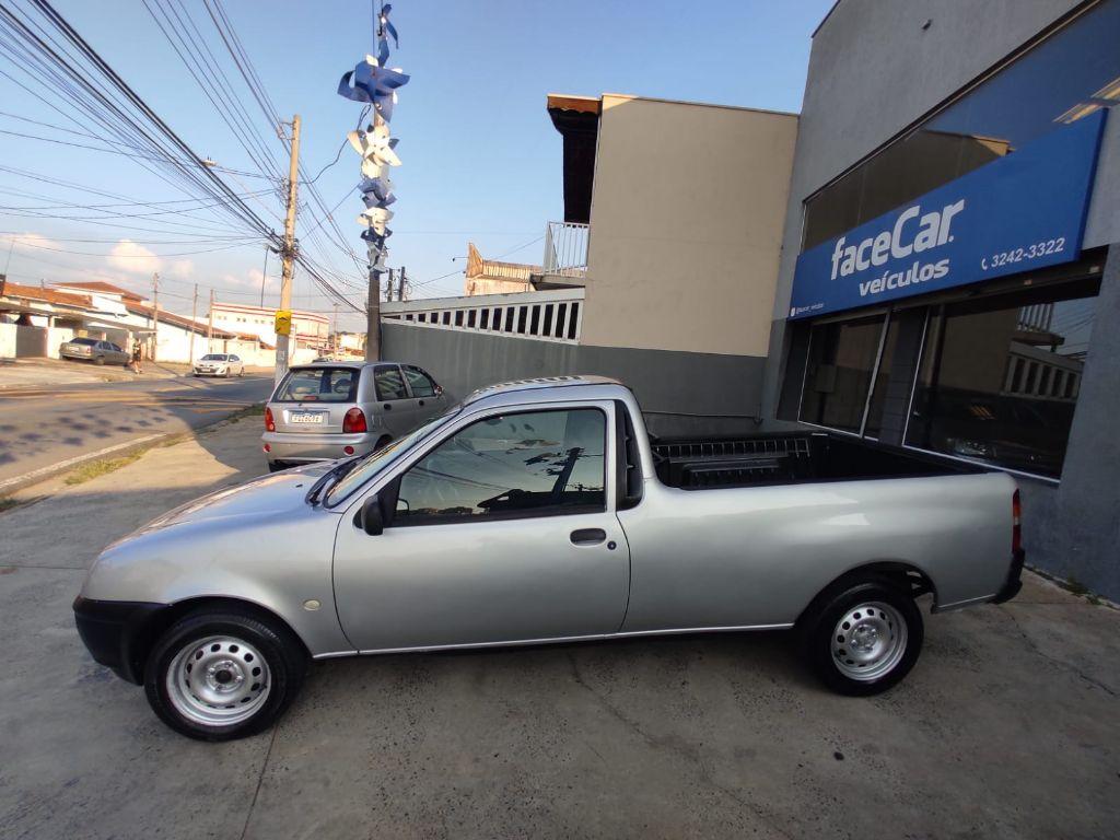FORD Courier - Foto
