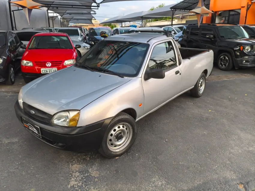FORD Courier - Foto