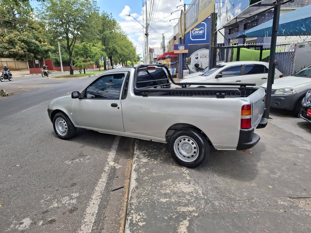 FORD Courier - Foto