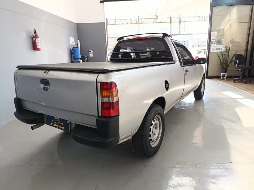 FORD Courier - Foto