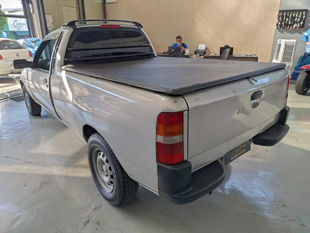 FORD Courier - Foto