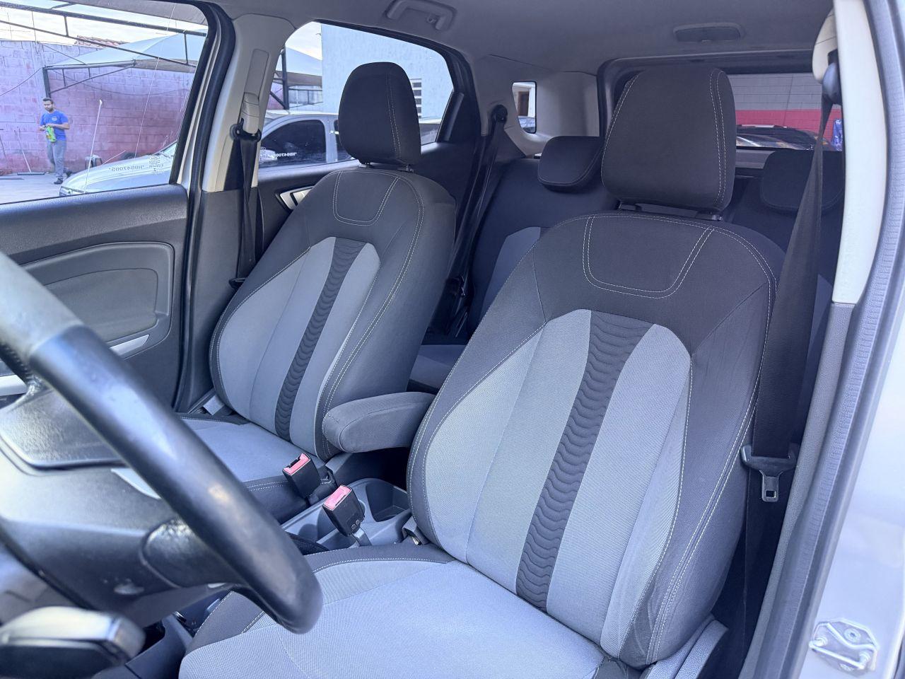 FORD Ecosport - Foto