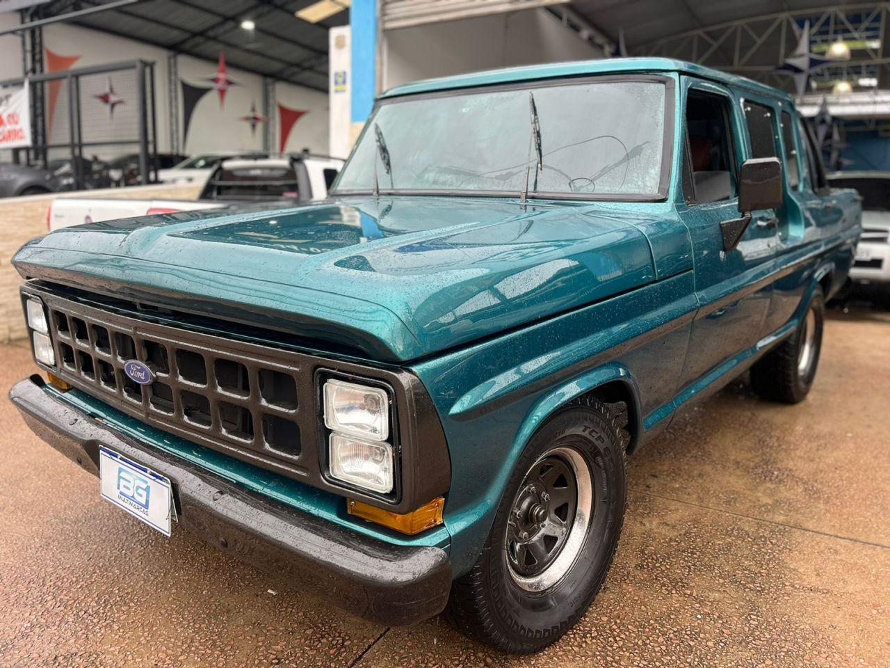 FORD F-1000 - Miniatura