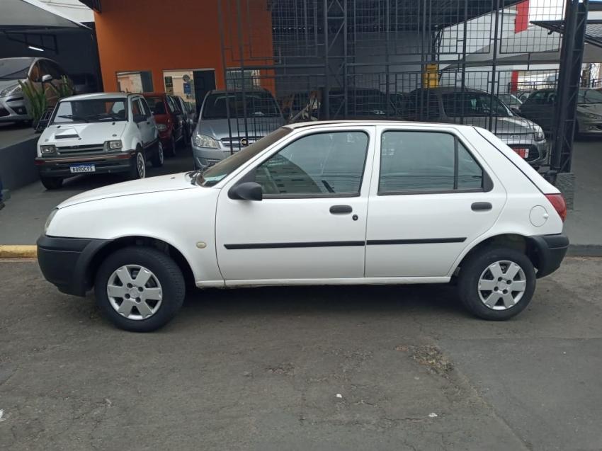 FORD Fiesta Hatch - Foto