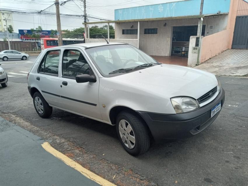 FORD Fiesta Hatch - Foto