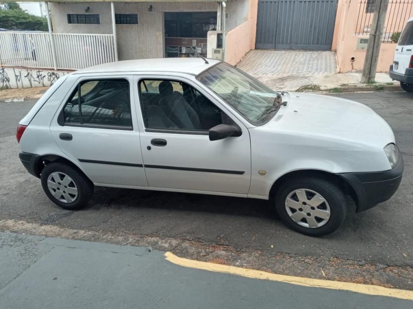 FORD Fiesta Hatch - Foto