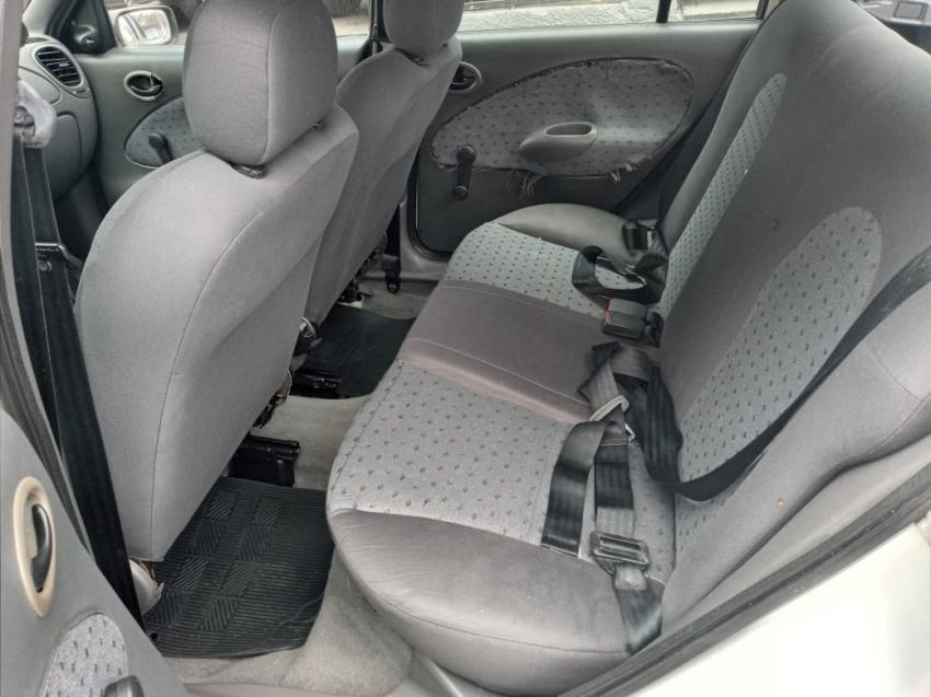 FORD Fiesta Hatch - Foto