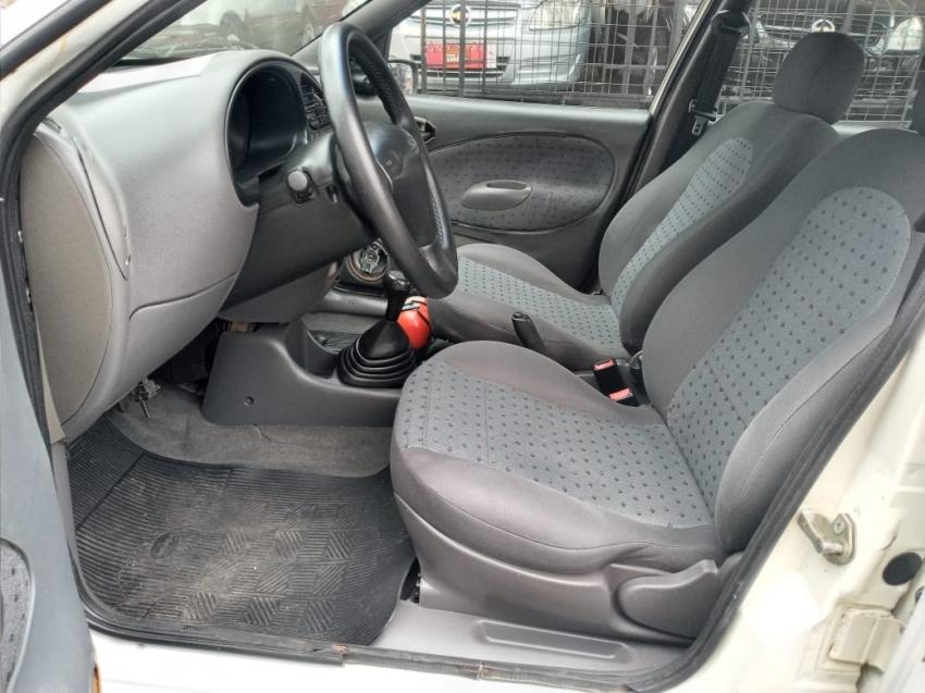 FORD Fiesta Hatch - Foto