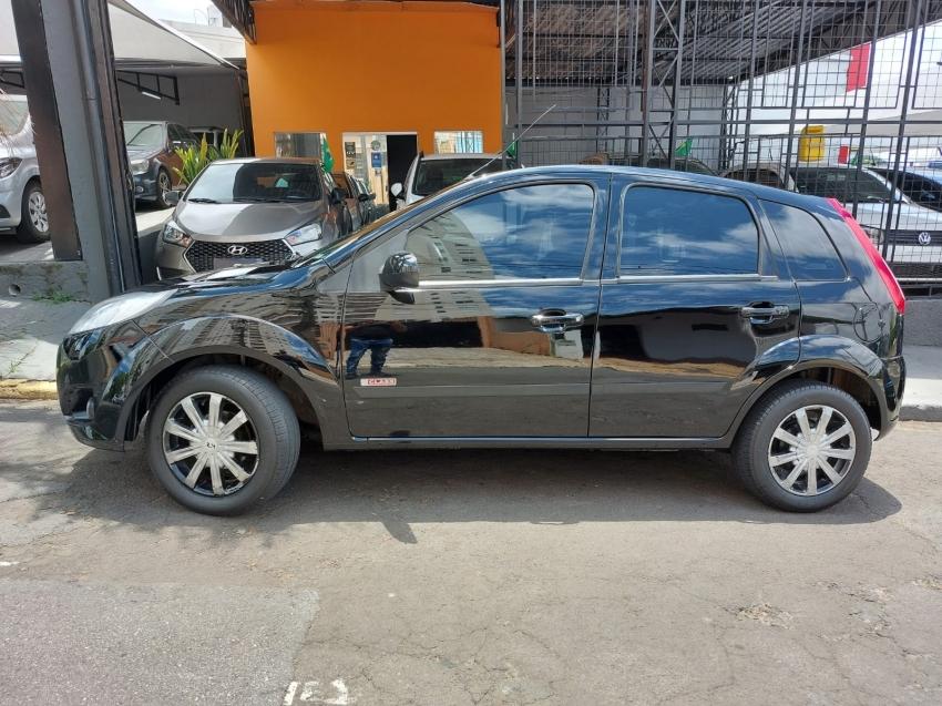 FORD Fiesta Hatch - Foto