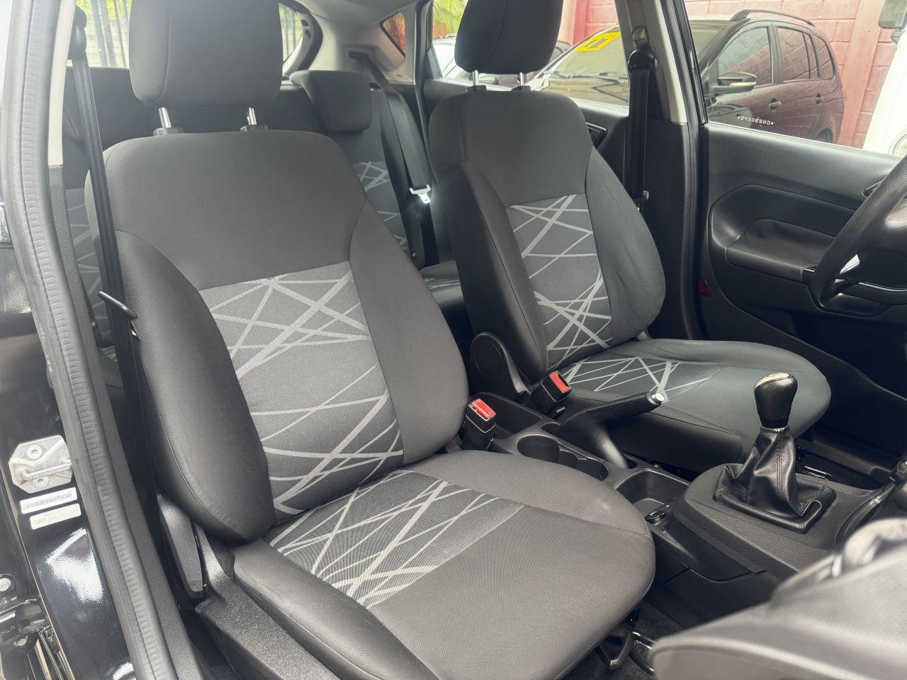 FORD Fiesta Hatch - Foto