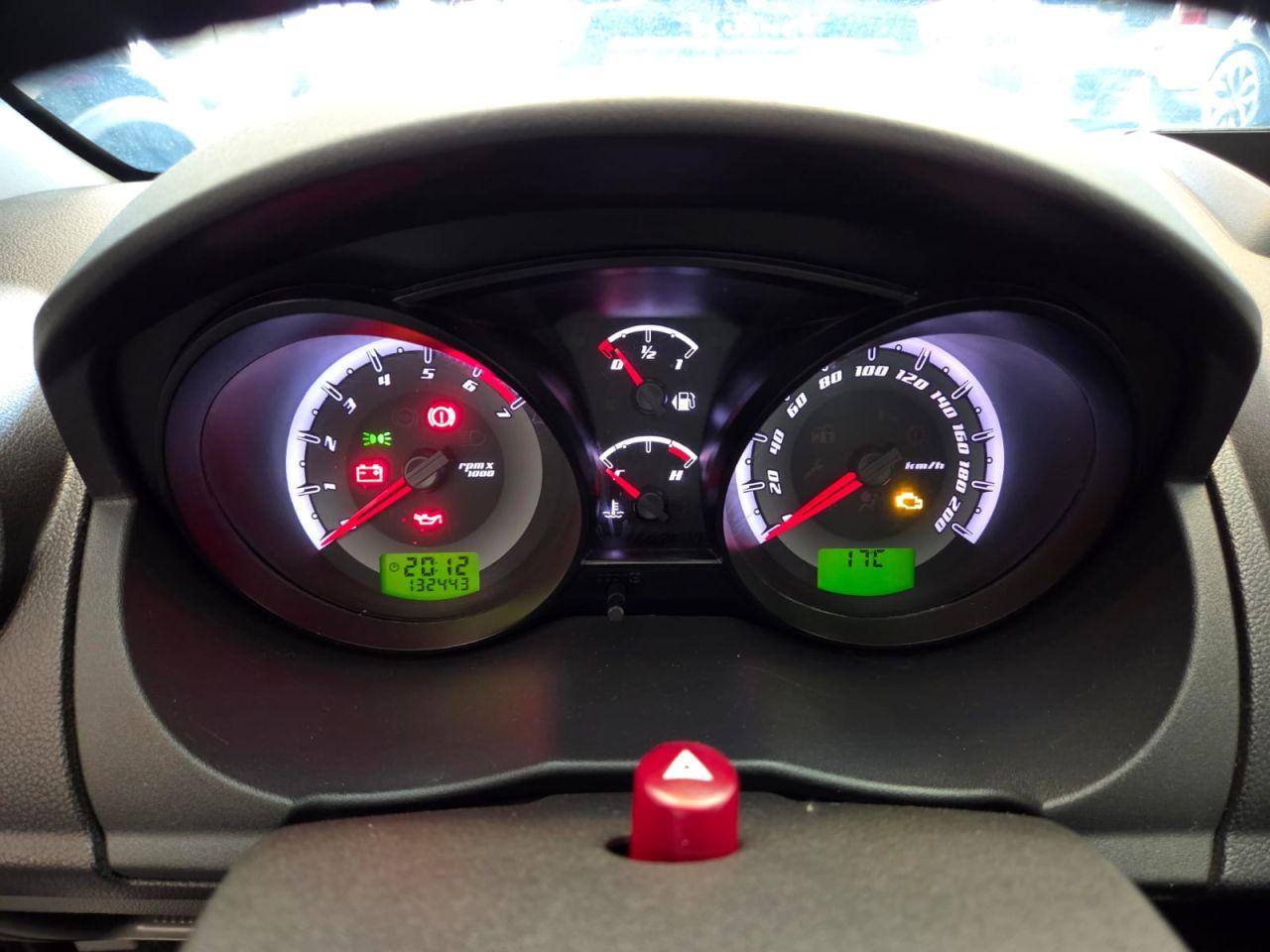 FORD Fiesta Hatch - Foto