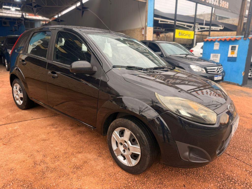 FORD Fiesta Hatch - Foto