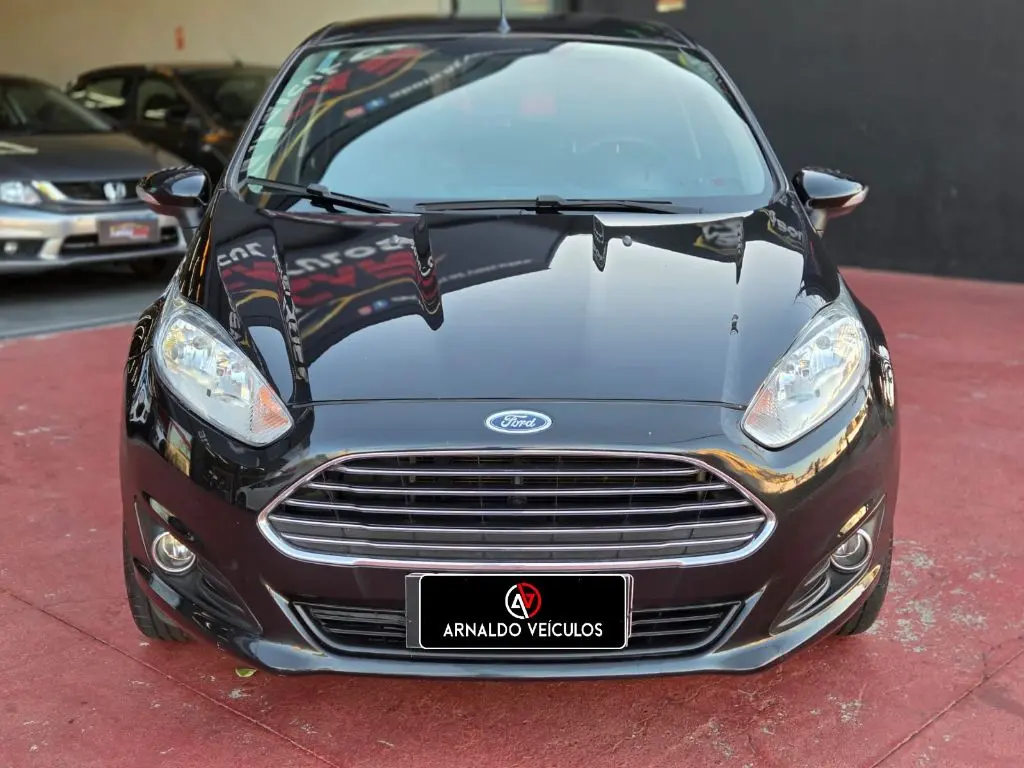 FORD Fiesta Hatch - Foto