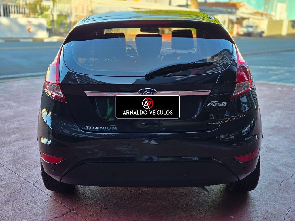 FORD Fiesta Hatch - Foto