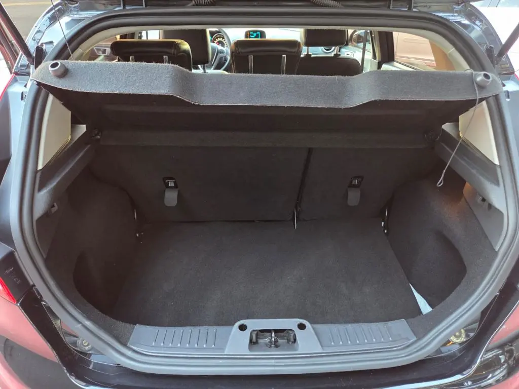 FORD Fiesta Hatch - Foto