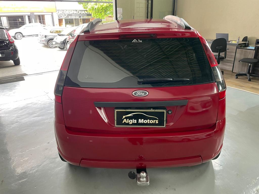 FORD Fiesta Hatch - Foto