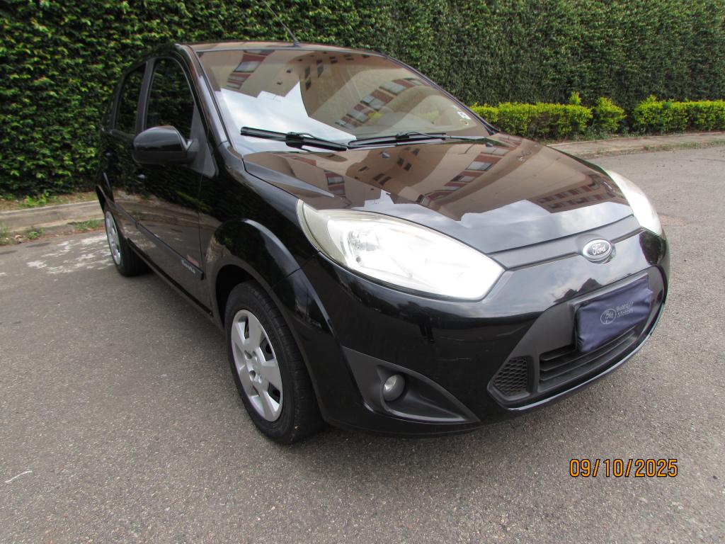 FORD Fiesta Hatch - Foto