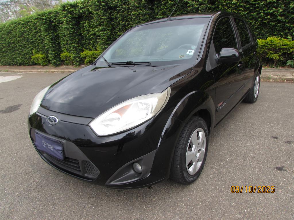 FORD Fiesta Hatch - Foto