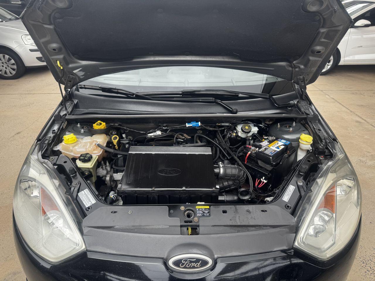 FORD Fiesta Hatch - Foto