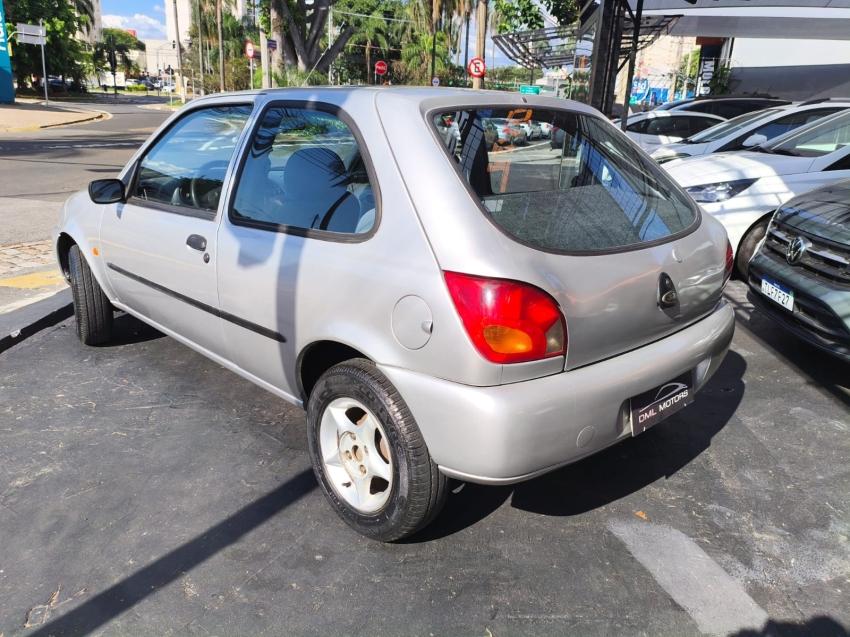 FORD Fiesta Hatch - Foto