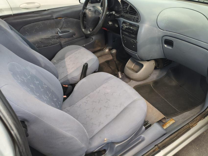 FORD Fiesta Hatch - Foto