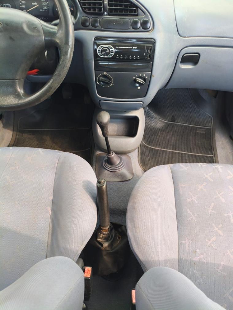 FORD Fiesta Hatch - Foto