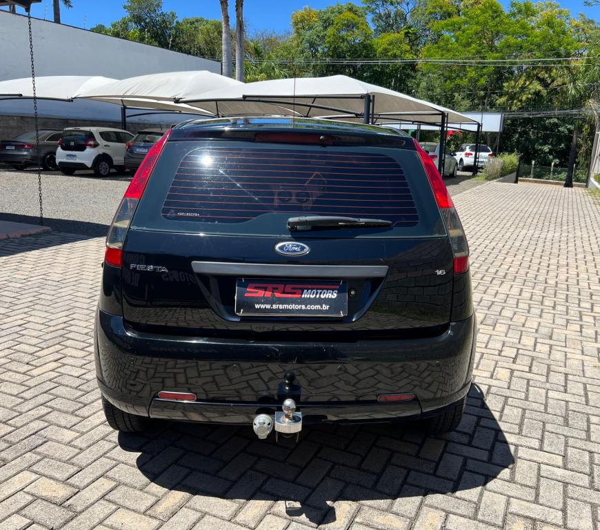 FORD Fiesta Hatch - Foto