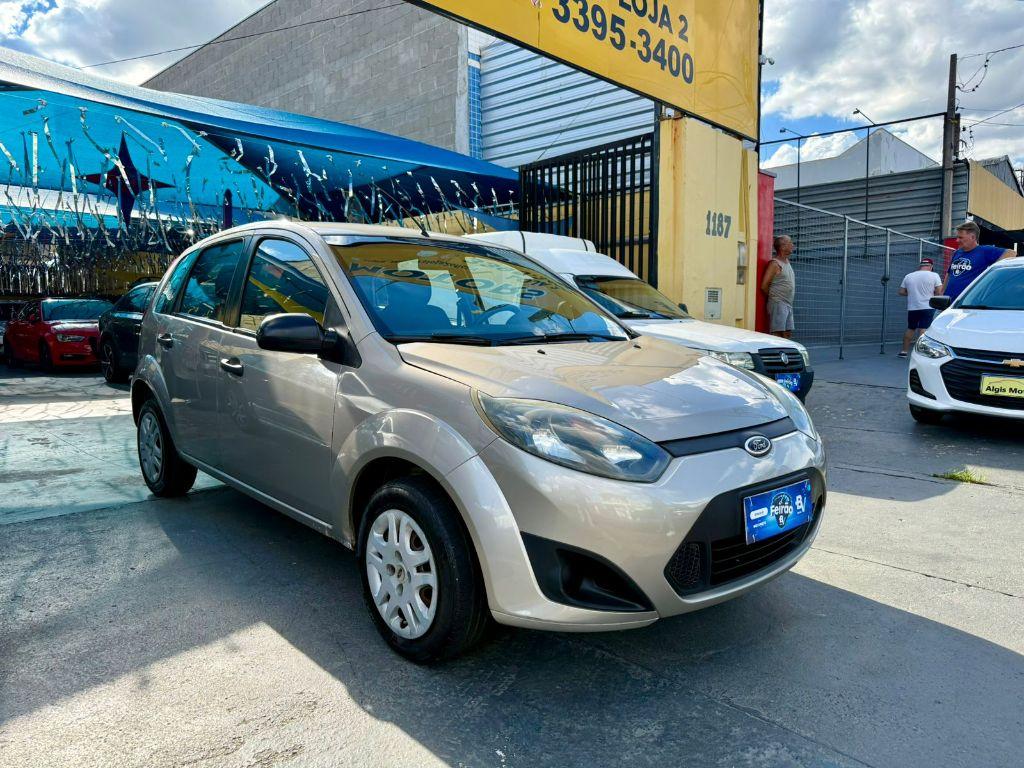 FORD Fiesta Hatch - Foto