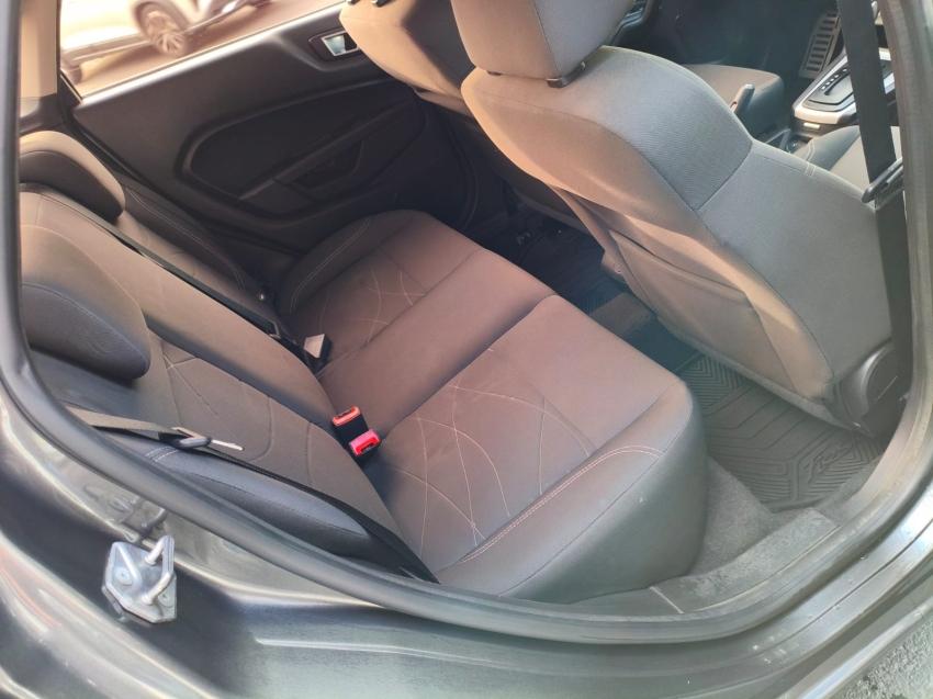 FORD Fiesta Hatch - Foto