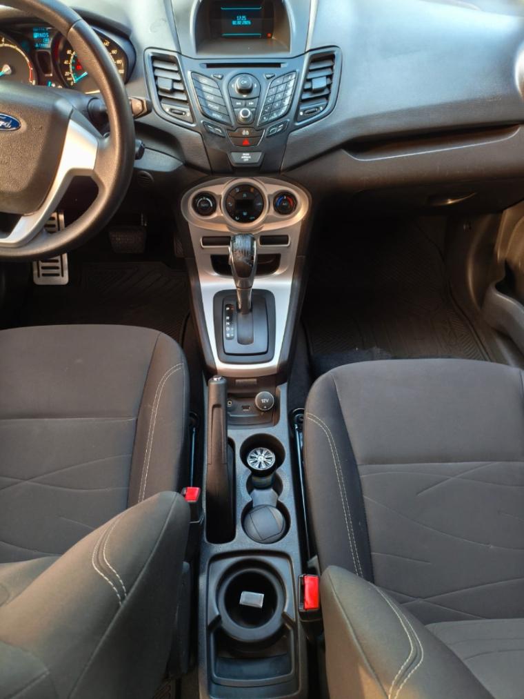 FORD Fiesta Hatch - Foto