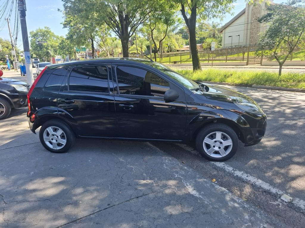 FORD Fiesta Hatch - Foto