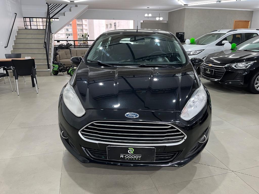 FORD Fiesta Hatch - Foto