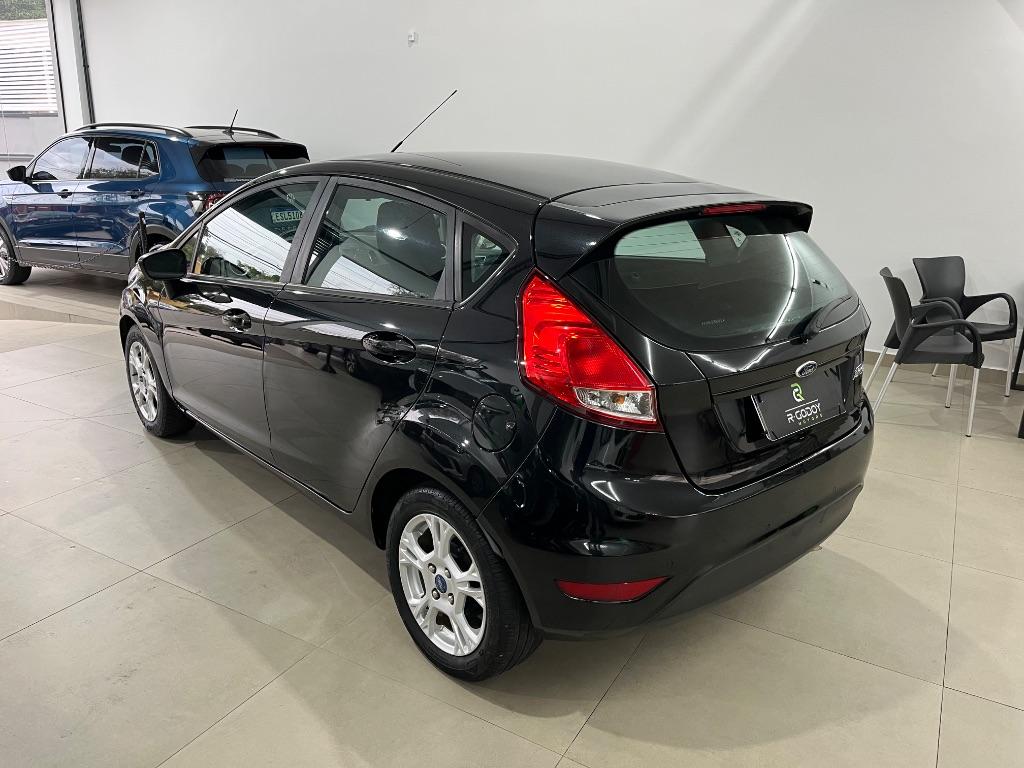 FORD Fiesta Hatch - Foto