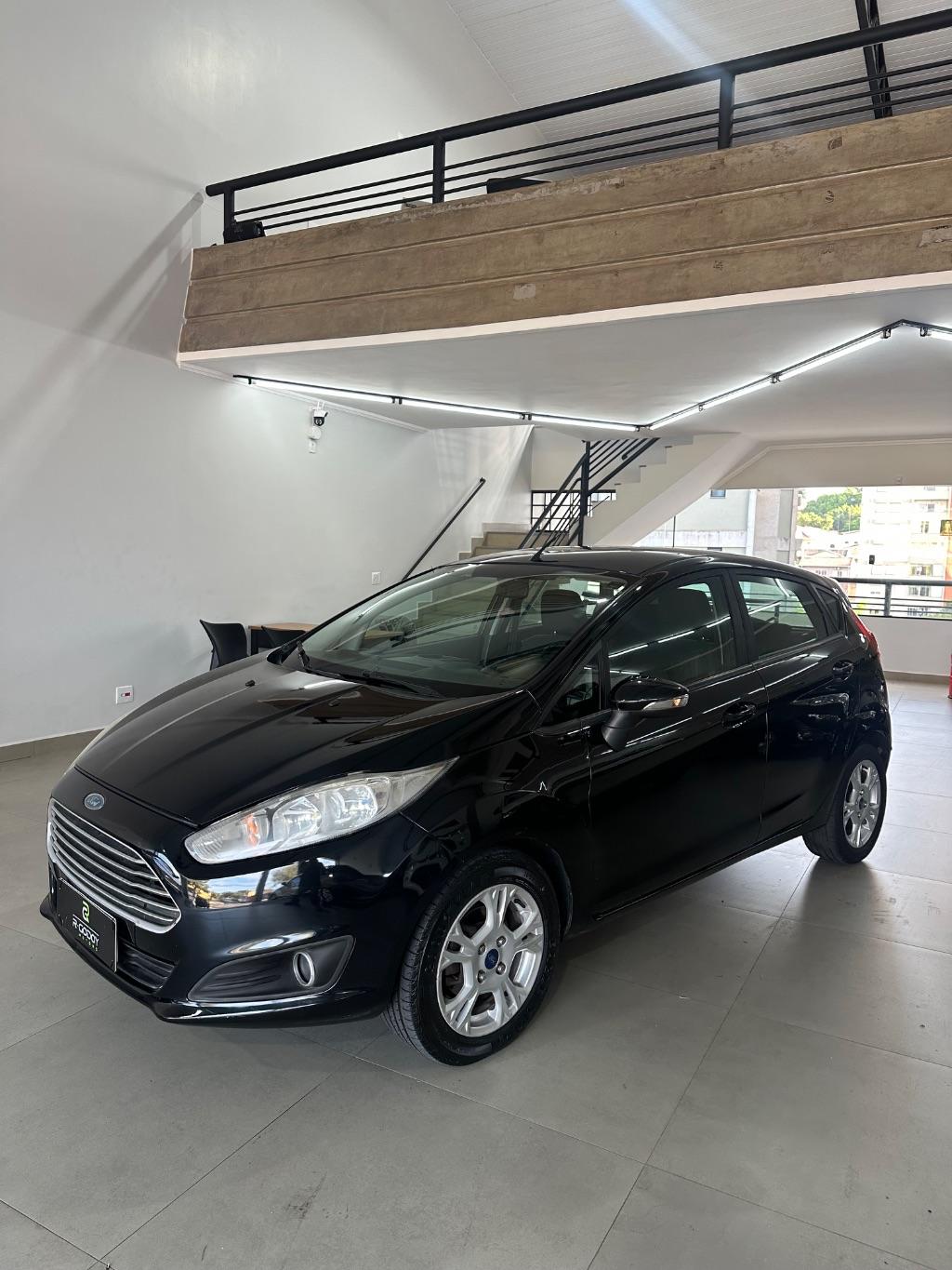FORD Fiesta Hatch - Foto