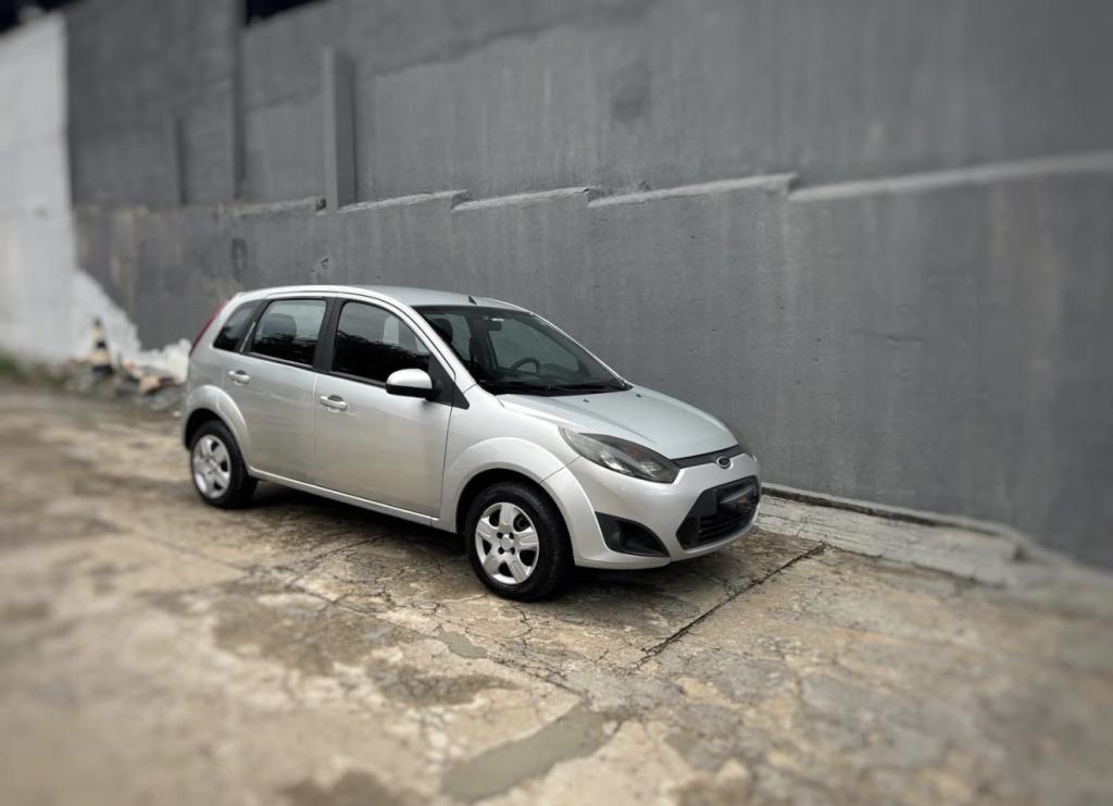 FORD Fiesta Hatch - Foto