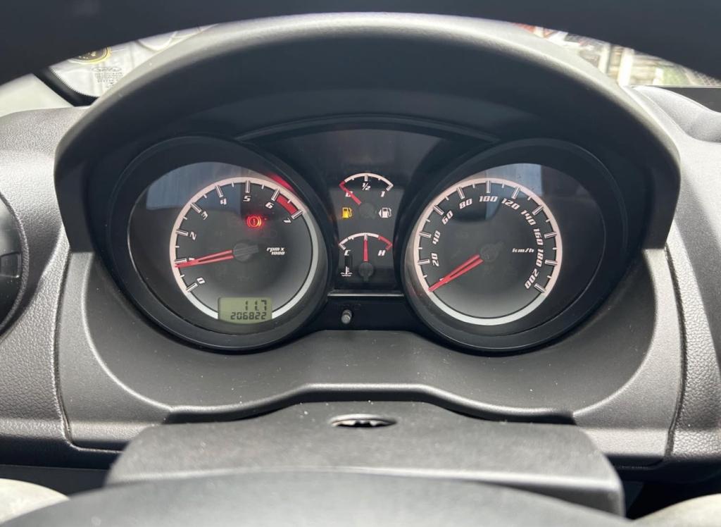 FORD Fiesta Hatch - Foto