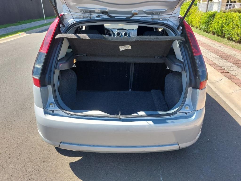 FORD Fiesta Hatch - Foto