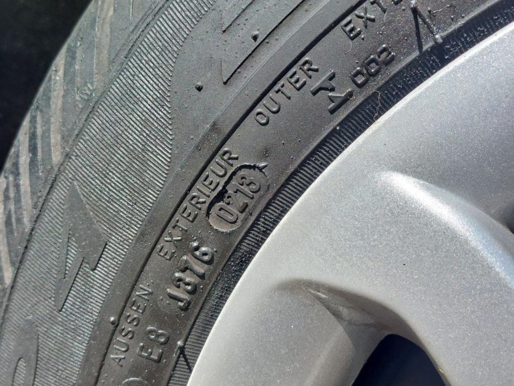 FORD Fiesta Hatch - Foto