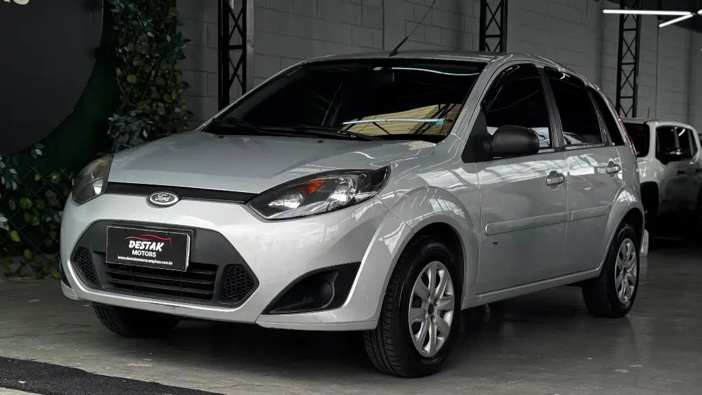 FORD Fiesta Hatch - Foto