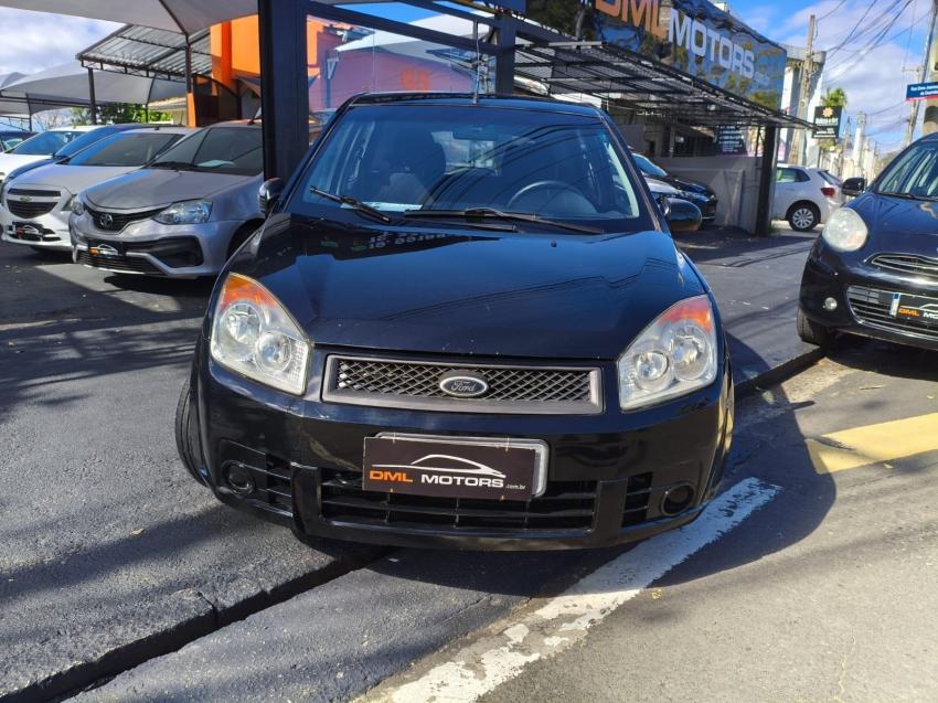 FORD Fiesta Hatch - Foto