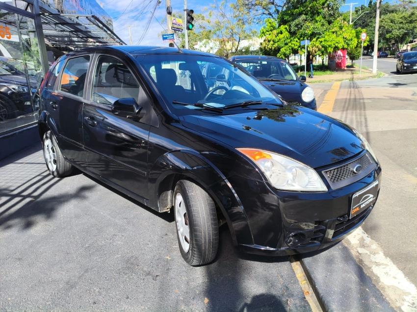 FORD Fiesta Hatch - Foto
