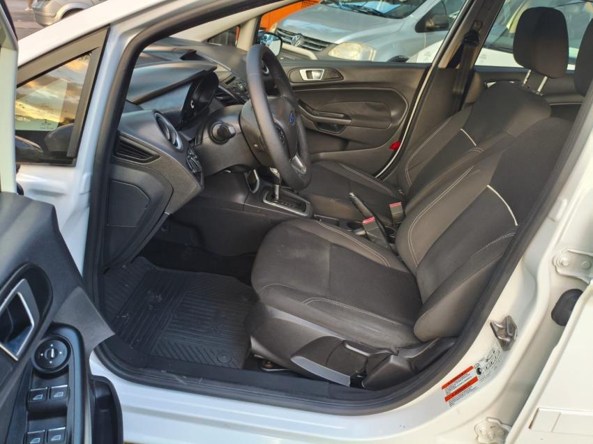 FORD Fiesta Hatch - Foto