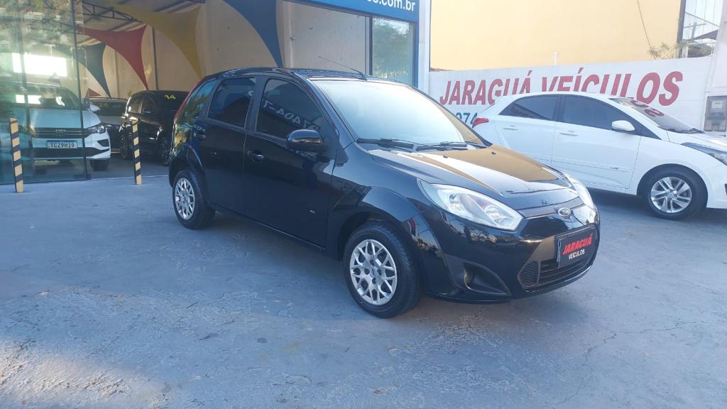 FORD Fiesta Hatch - Foto