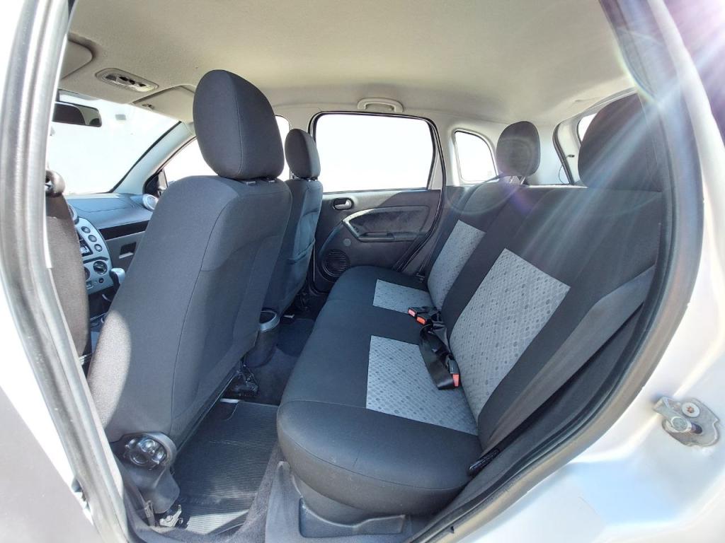 FORD Fiesta Hatch - Foto
