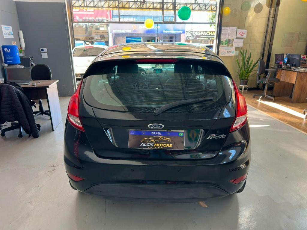 FORD Fiesta Hatch - Foto