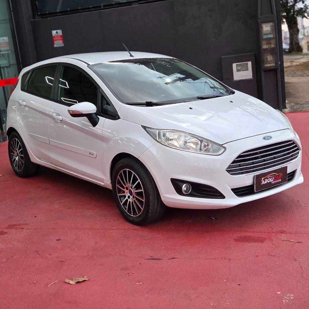 FORD Fiesta Hatch - Foto