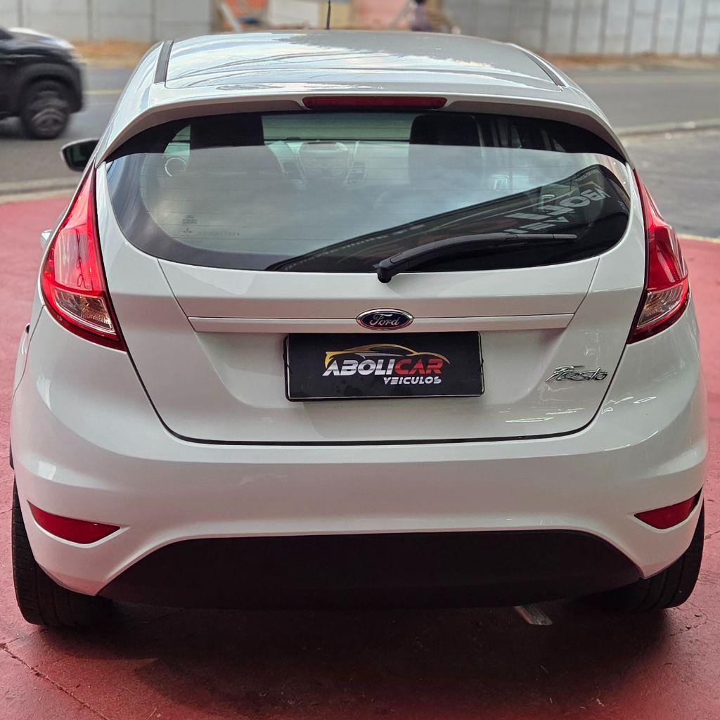 FORD Fiesta Hatch - Foto