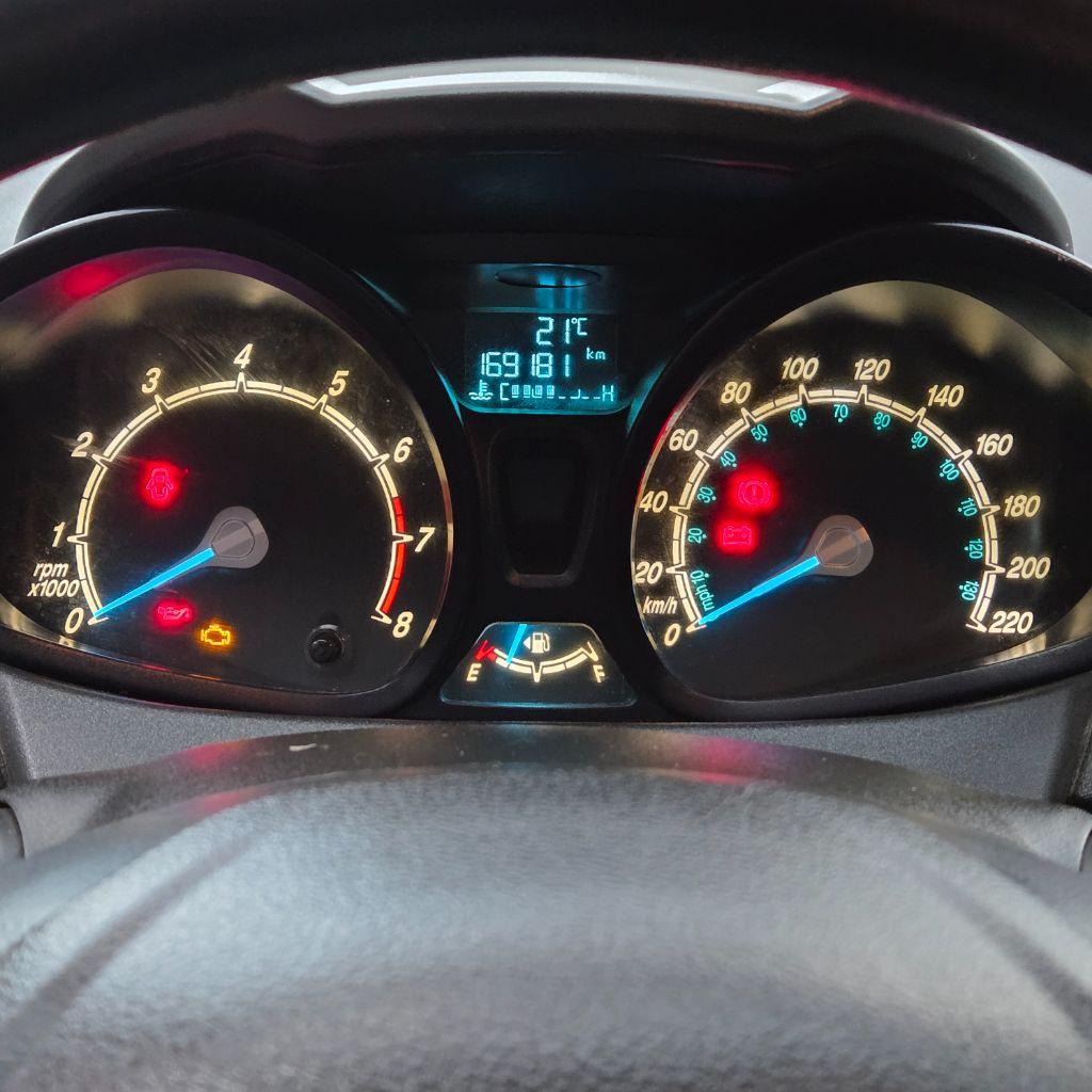 FORD Fiesta Hatch - Foto