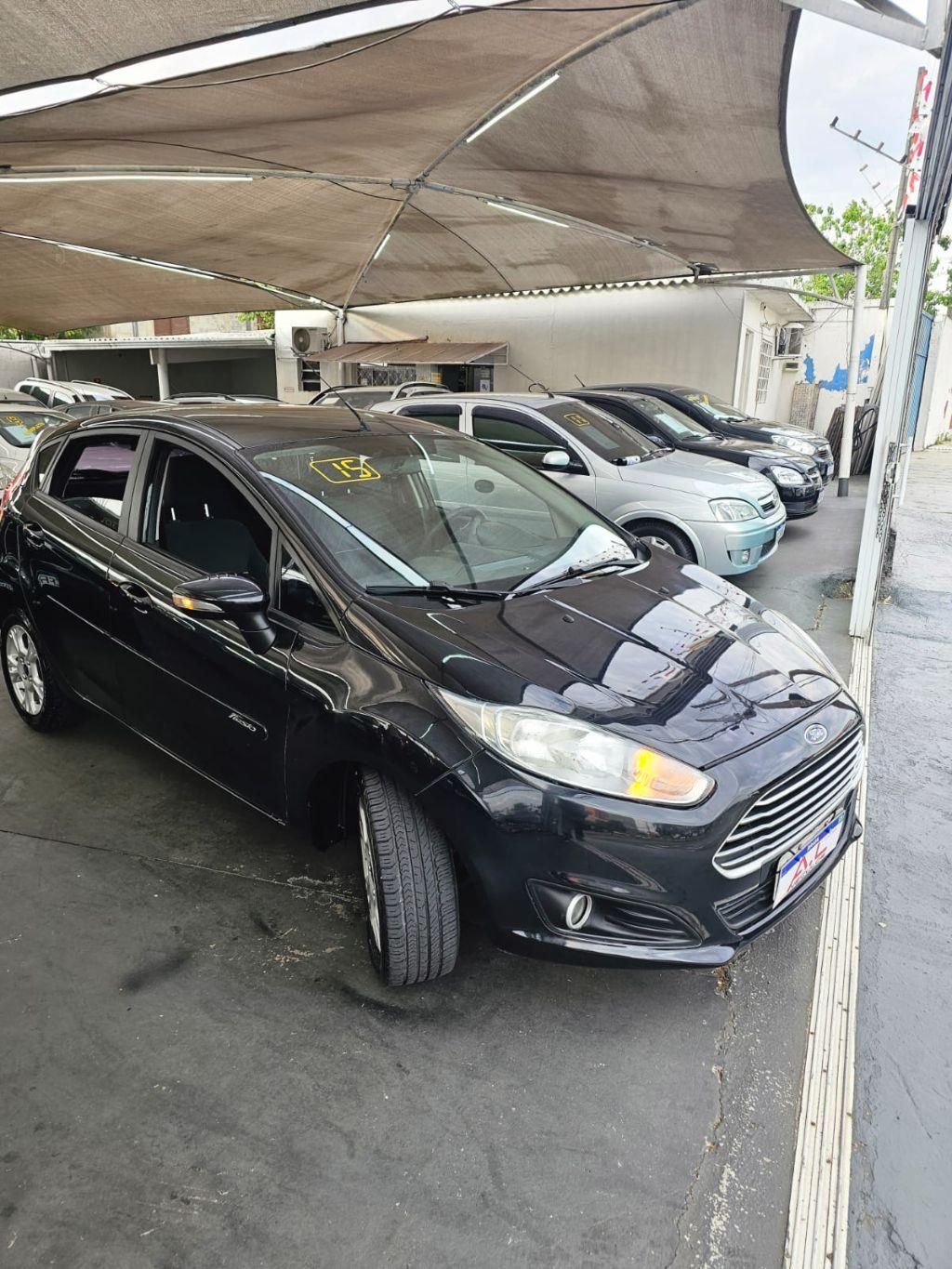 FORD Fiesta Hatch - Foto